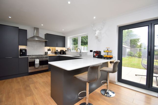 24 Jasmine Close, Biggleswade photo 2