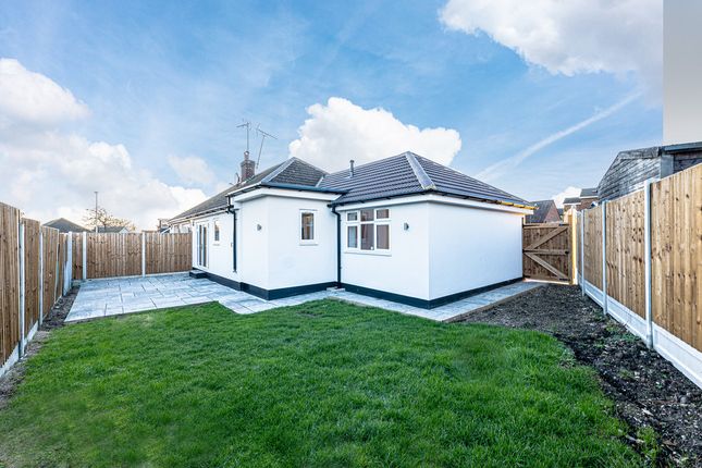 Semi-detached bungalow for sale in Constitution Hill, Benfleet