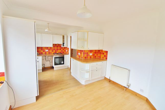 6, Aylen Road, Portsmouth photo 4