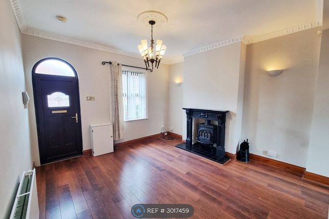 Warwick Street, Swinton, Manchester photo 4