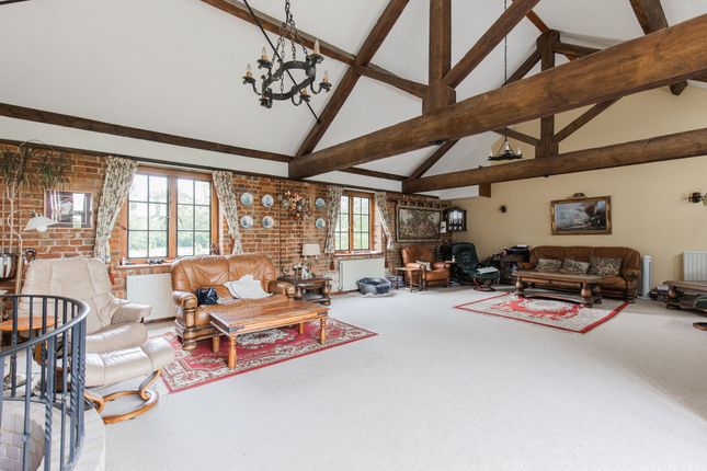 Hall Barn, Old Hall Lane, Swaffham photo 4