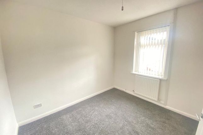 Flat to rent in Phoenix Court, Morpeth