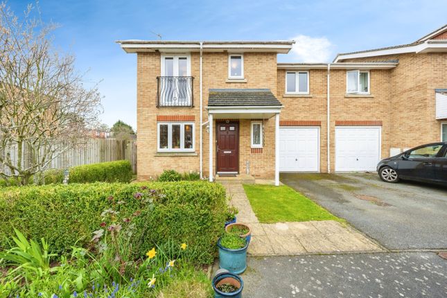 Thumbnail End terrace house for sale in Poppy Close, Luton