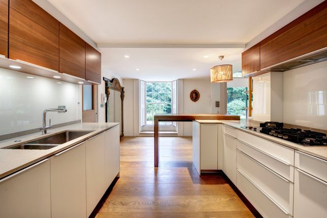 Montrose House, 79, South End Road, London photo 4