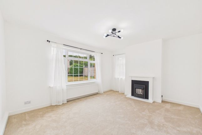 37 Welton Low Road, Elloughton, East Riding of Yorkshire photo 3