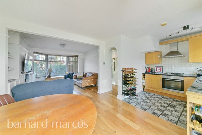 Terraced house for sale in Brooklands Avenue, London