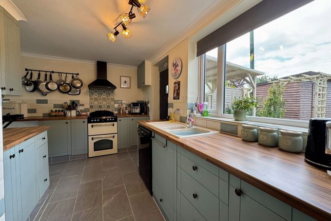 7, Glebelands, Ashford photo 3