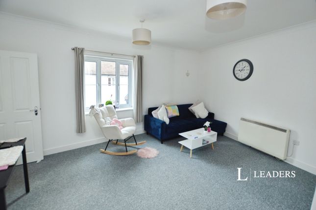 15, Marsh Crescent, Colchester photo 2