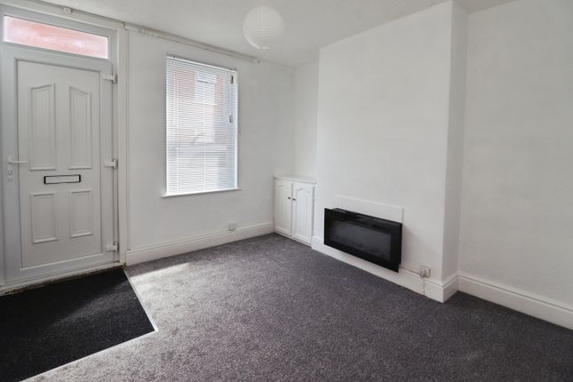 6, Frank Street, Lincoln photo 4