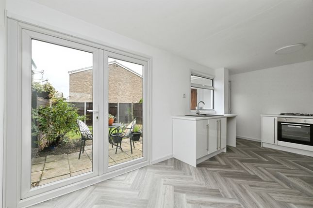 2, Higham Green, King's Lynn photo 4