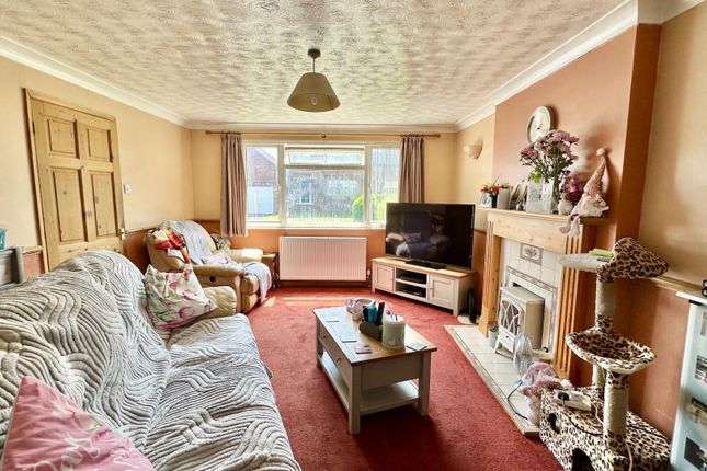 27, Heathlands, Westfield photo 3