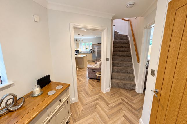 60 Tan Y Bryn Gardens, Aberdare photo 5