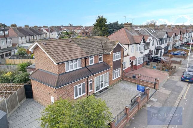 Thumbnail Detached house to rent in Craven Gardens, Barkingside, Ilford
