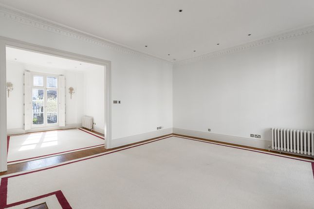 14, South Eaton Place, London photo 3
