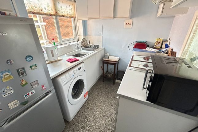 Flat 8, Warwick House,, Station Road, Warwickshire photo 3
