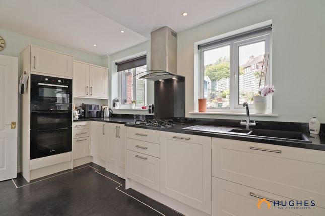 12, Rivelin Park Crescent, Sheffield photo 4