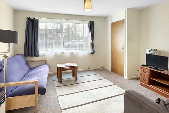30, Badminton Close, Cambridge photo 3