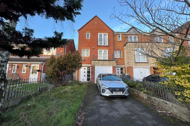 4-bed house on 325a, Willenhall Road, Wolverhampton, £75,000