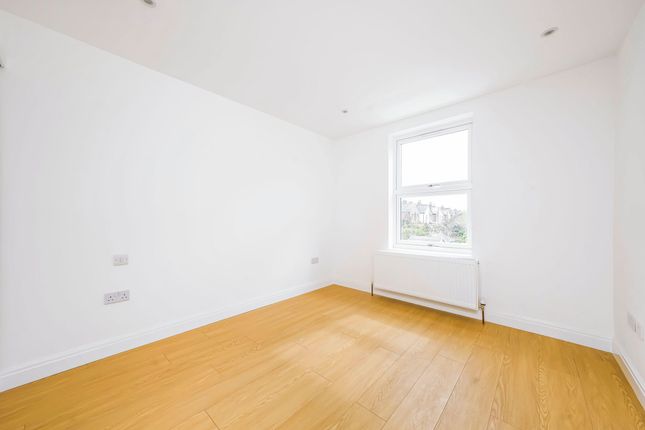 Terraced house for sale in Chilton Road, Richmond