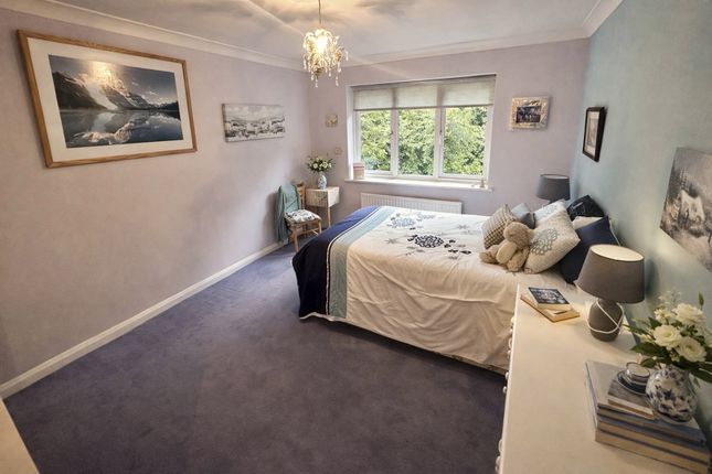 48, The Beeches, St Albans photo 4