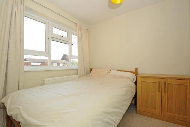 Flat to rent in Linchfield, High Wycombe