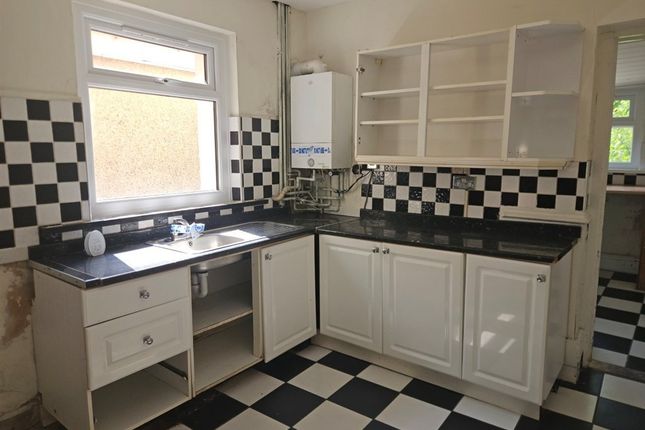 27, Sandfields Road, PORT TALBOT photo 3