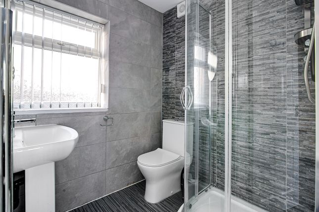 108, Coney Green Drive, Birmingham photo 4