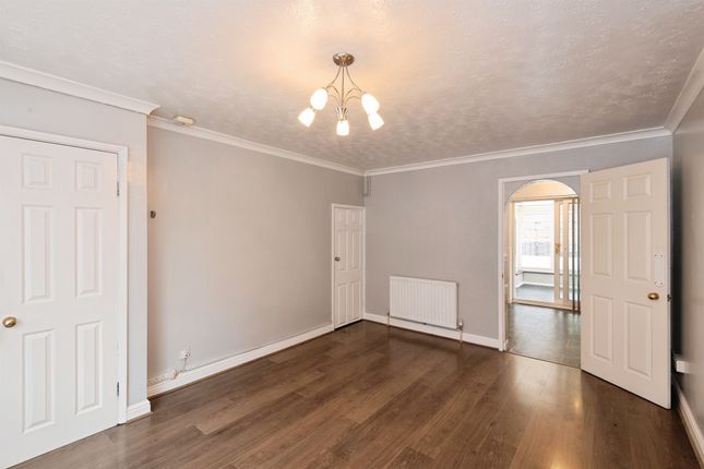 26, South View Close, Cullompton photo 4