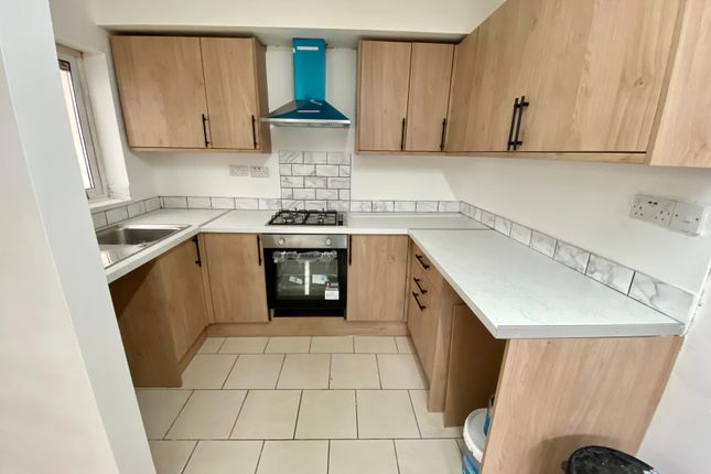 17, Garden Walk, Bilston photo 3