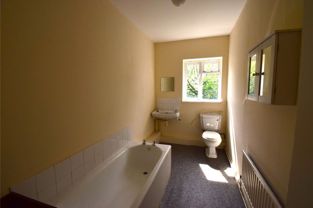 Halloughton Wood Farm Cottage,, Halloughton, Nottinghamshire photo 4