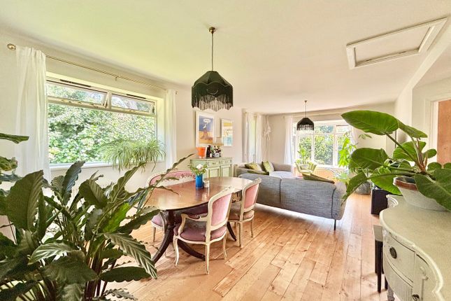 28, Pembury Grove, Bexhill-on-Sea photo 3