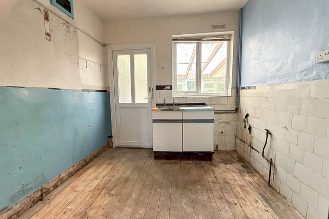 15, Greenwood Road, Leicester photo 4