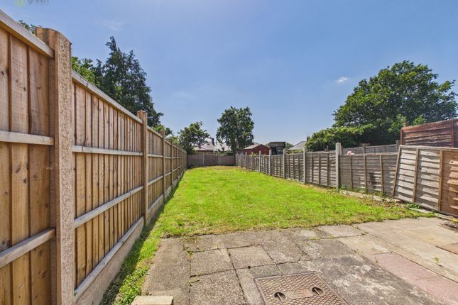 120, Parkeston Crescent, Birmingham photo 2