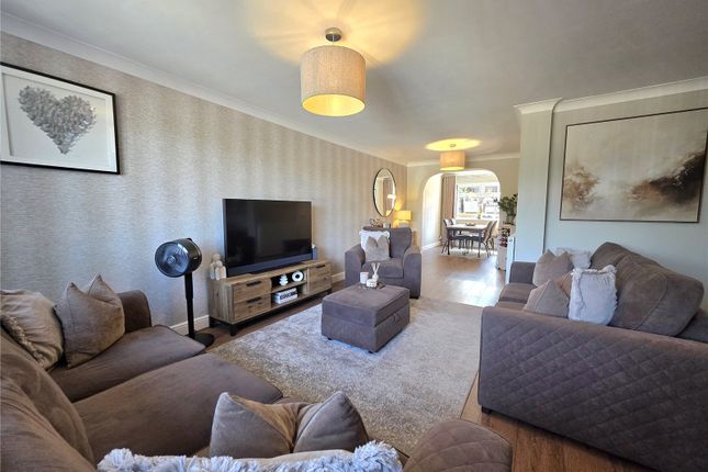 45, Vernon Way, Essex photo 3