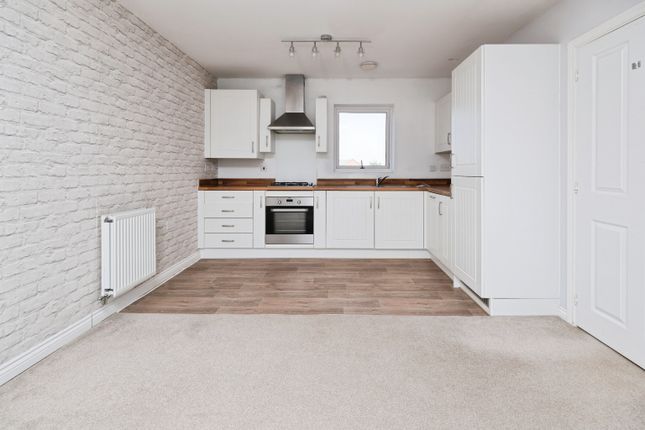 Flat 7, 63, Santa Cruz Avenue, Newton Leys, Milton Keynes photo 3