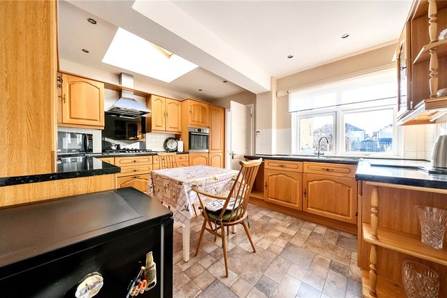 44, Farnham Road, Welling photo 3