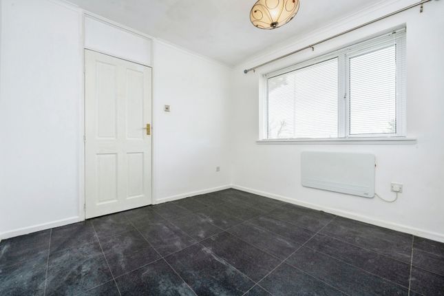 Flat for sale in High Street, Flitwick, Bedford, Bedfordshire