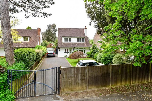 Thumbnail Property for sale in Staunton Avenue, Hayling Island, Hampshire