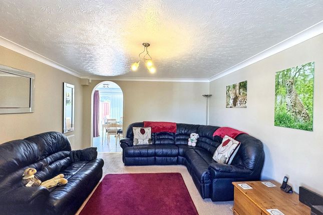 15 Snibston Court Ashby Road, Coalville photo 2