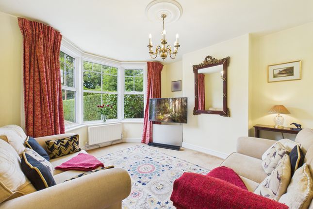 284 Hughenden Road, High Wycombe photo 4