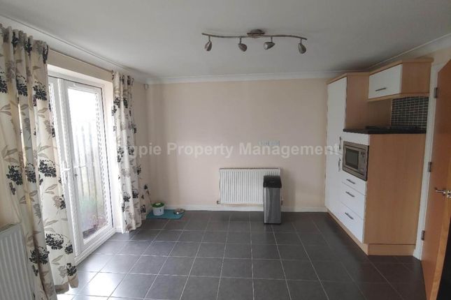 131, Skipper Way, St Neots photo 3