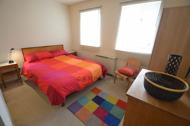 Flat for sale in Stretford Rd, Hulme., Manchester.