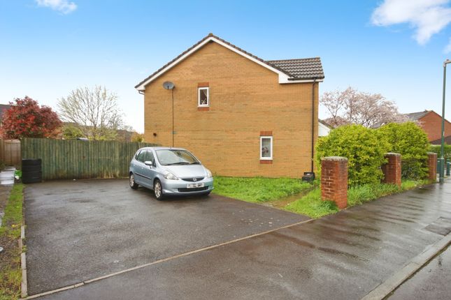 End terrace house for sale in Guest Avenue, Emersons Green, Bristol
