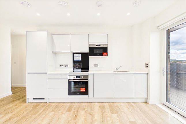 Damselfly Heights, 4 Teal Road, ILFORD photo 3