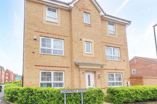 Detached house to rent in Chaffinch Road, Coventry