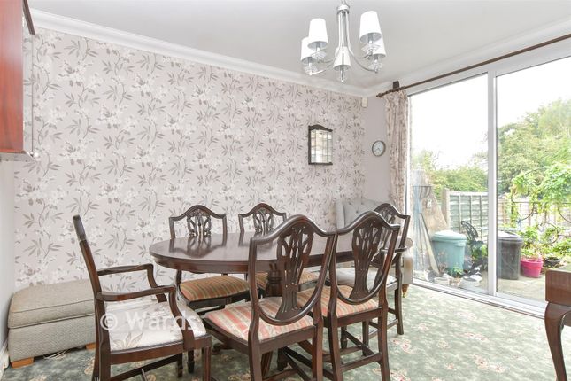 53, Pattens Lane, Chatham photo 3