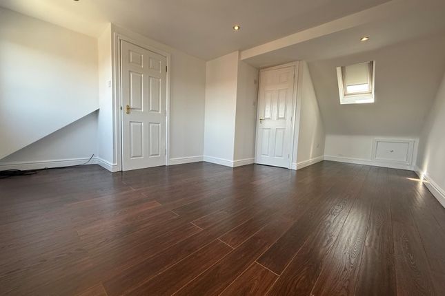 7, Catchland Close, CORBY photo 4