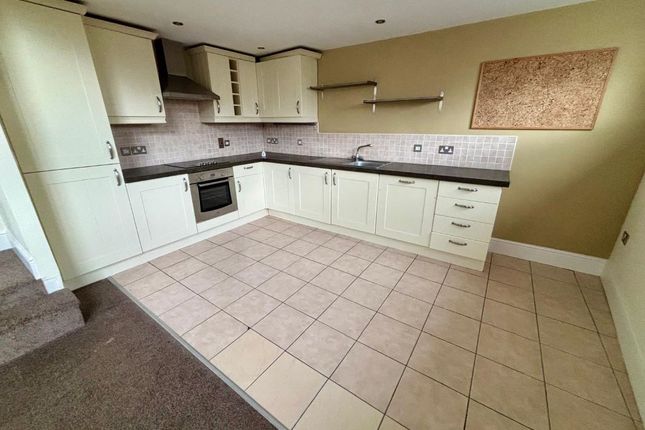 6 Copperfield House Brigg Road, Barton-Upon-Humber photo 2