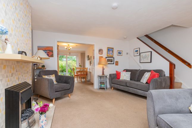 87 Ralston Drive, Glasgow photo 4