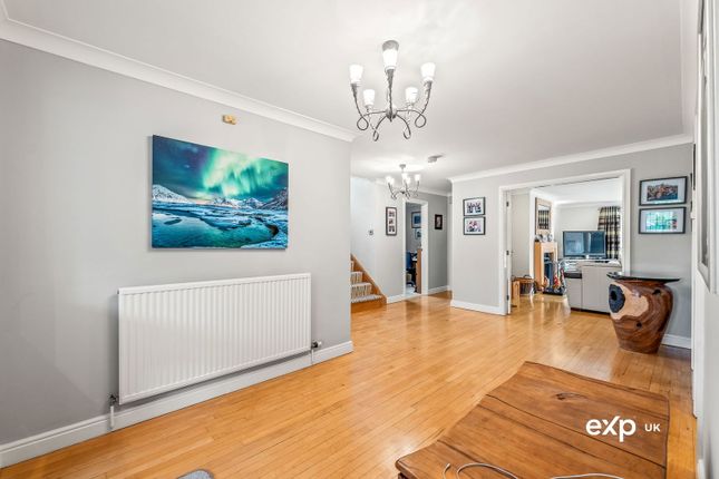 32a, Regina Crescent, Nottingham photo 4